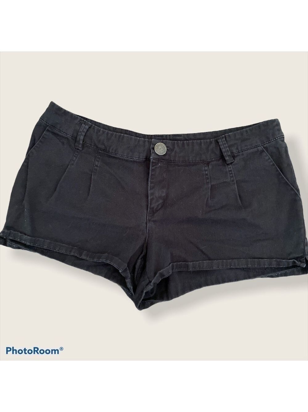Quicksilver beach day black cotton short shorts